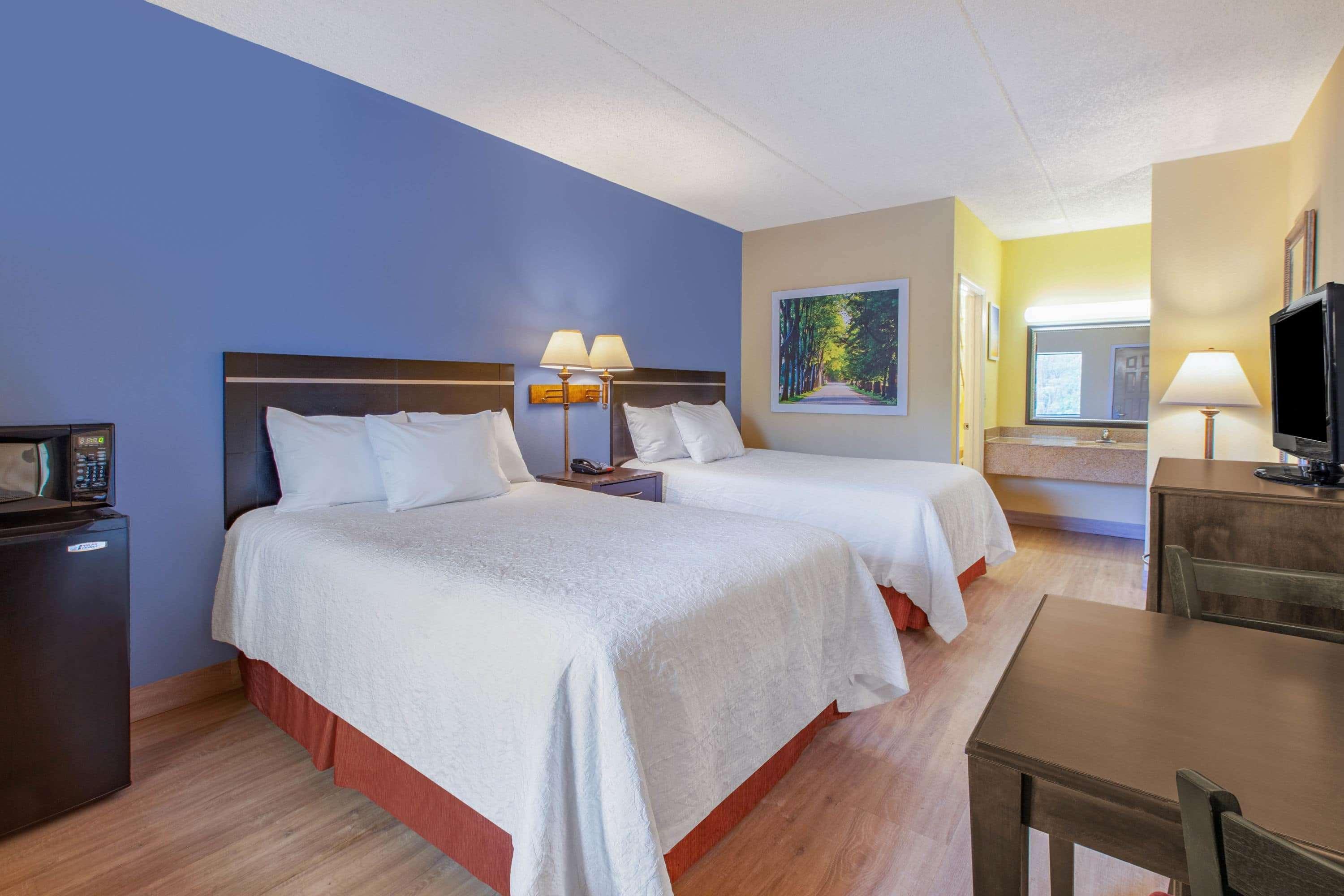Days Inn By Wyndham Grantville Zewnętrze zdjęcie