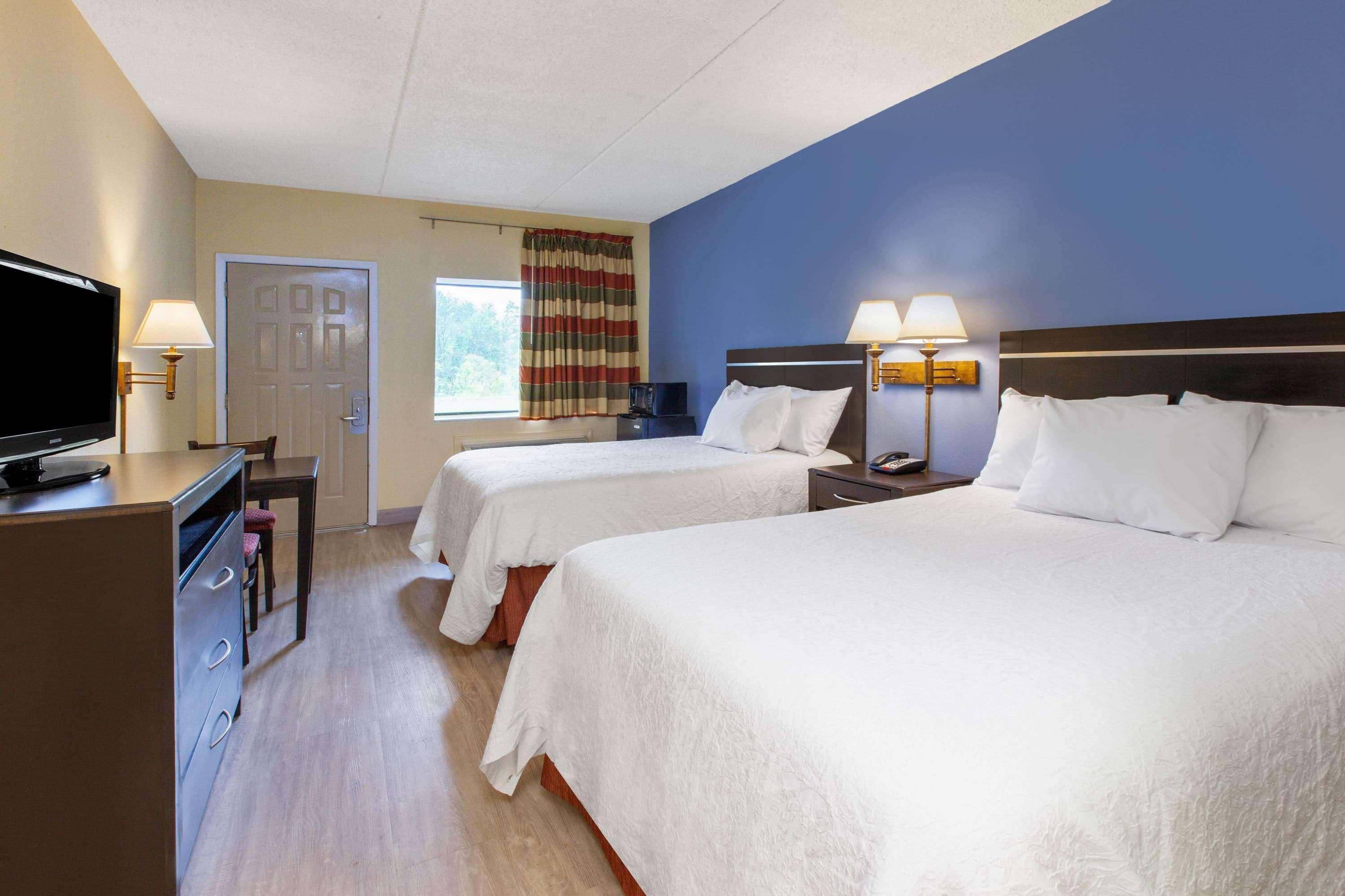 Days Inn By Wyndham Grantville Zewnętrze zdjęcie