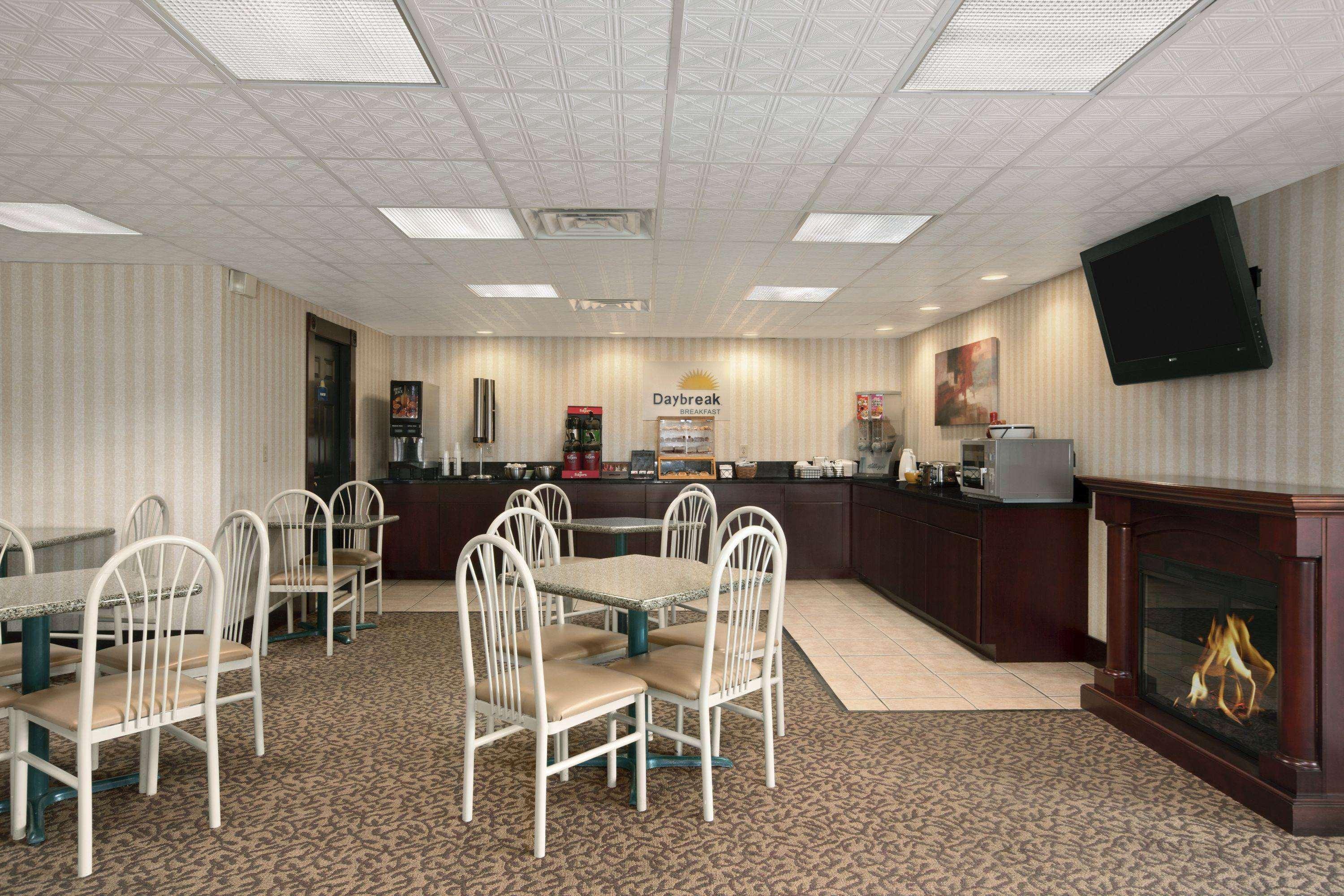 Days Inn By Wyndham Grantville Zewnętrze zdjęcie